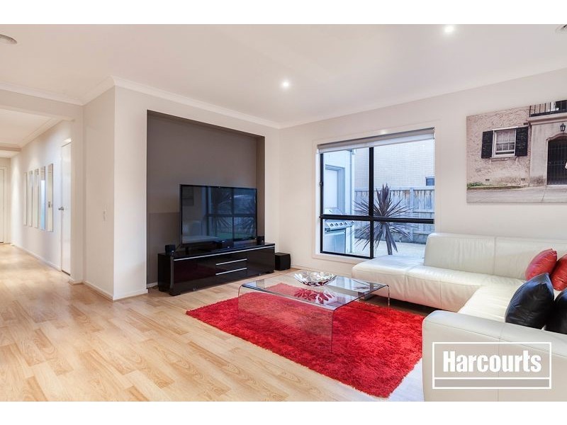 21 Premier Drive, Berwick VIC 3806