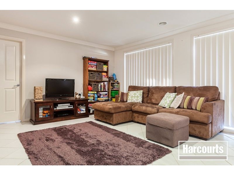 2 Larne Close, Berwick VIC 3806