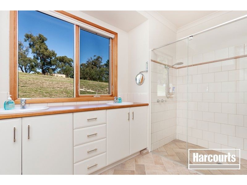 50 Lilliput Lane, Pakenham Upper VIC 3810