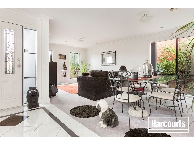 11 Pimento Close, Narre Warren South VIC 3805