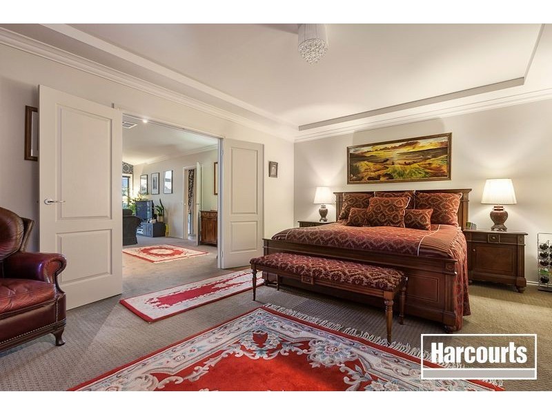 11 Coach House Lane, Beaconsfield VIC 3807