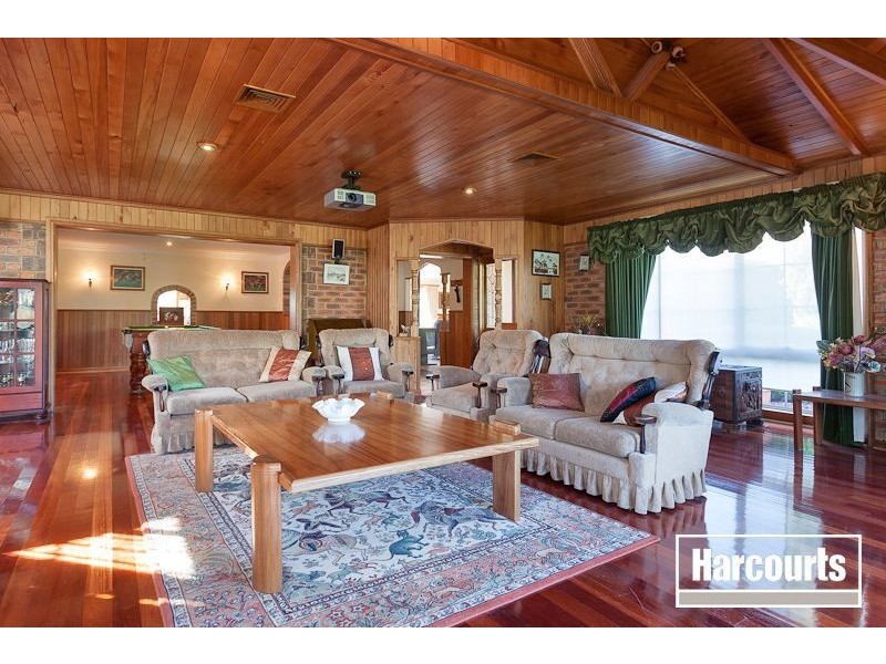 23-24 Mack Road, Narre Warren South VIC 3805