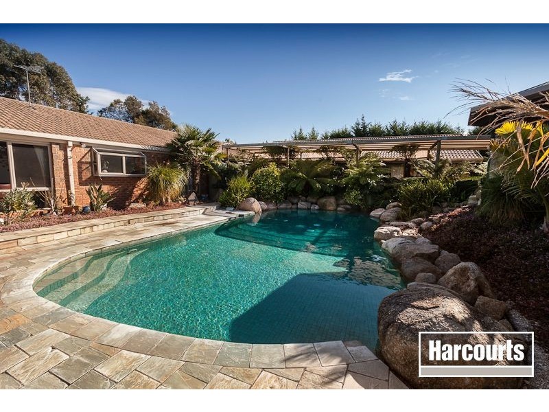 23-24 Mack Road, Narre Warren South VIC 3805