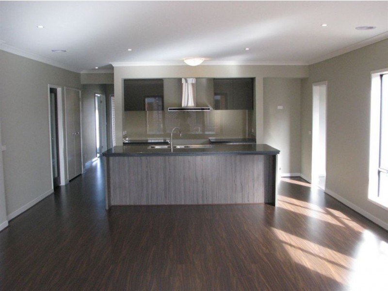 Lot 524 Gelderland Drive, Clyde North VIC 3978