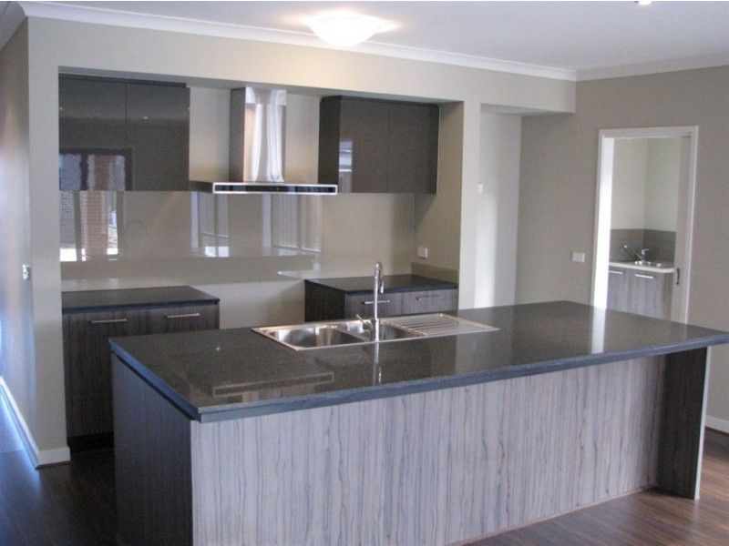 Lot 524 Gelderland Drive, Clyde North VIC 3978