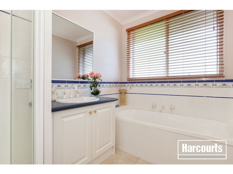 1 Keswick Court, Narre Warren South VIC 3805