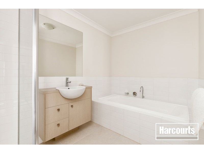 23 Meridian Circuit, Berwick VIC 3806