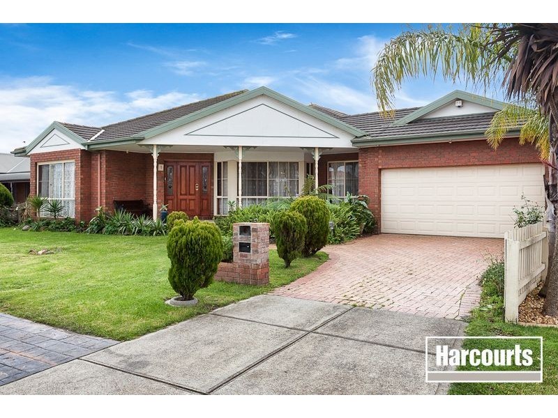 10 Fern Way, Narre Warren South VIC 3805