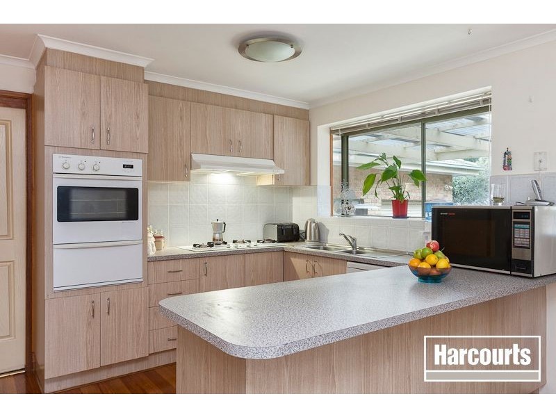 10 Culcairn Court, Narre Warren South VIC 3805