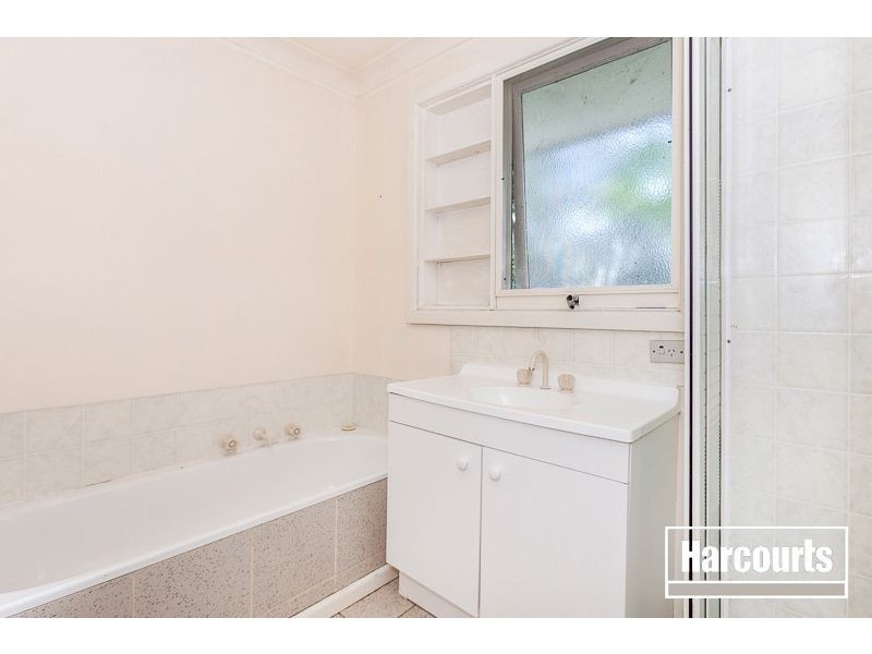 17 Olive Avenue, Harkaway VIC 3806