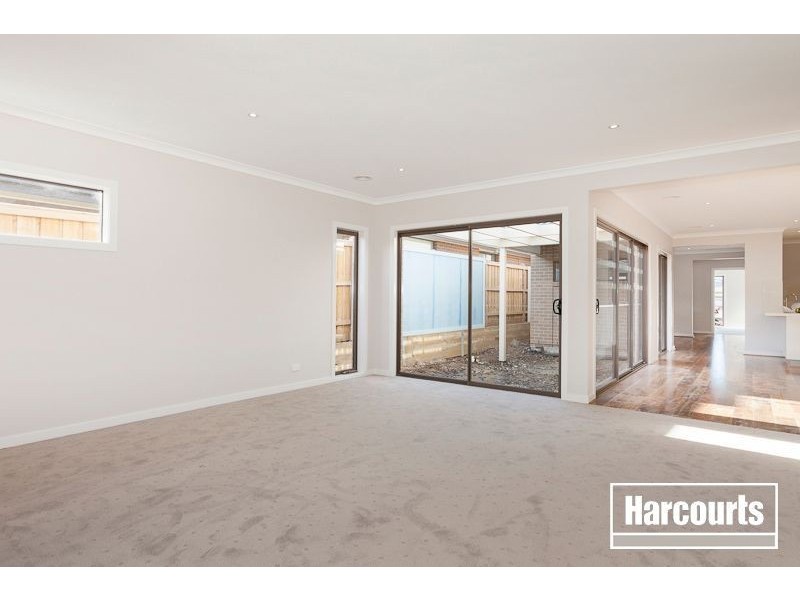 21 Prospect Way, Officer VIC 3809