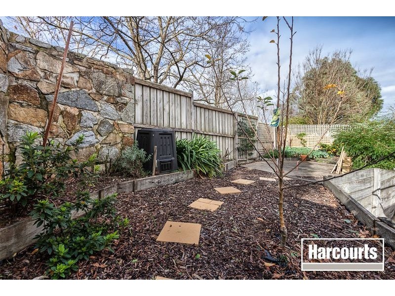 1 Adelaide Close, Berwick VIC 3806