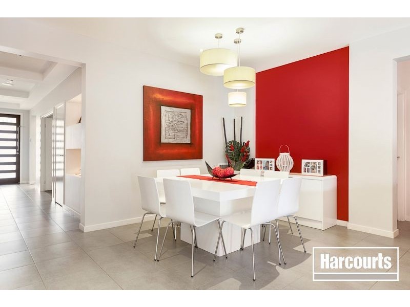 8 Galle Avenue, Officer VIC 3809