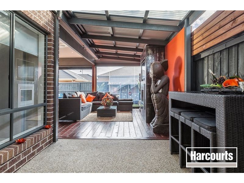 8 Galle Avenue, Officer VIC 3809