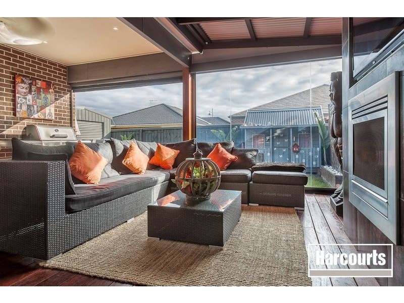 8 Galle Avenue, Officer VIC 3809