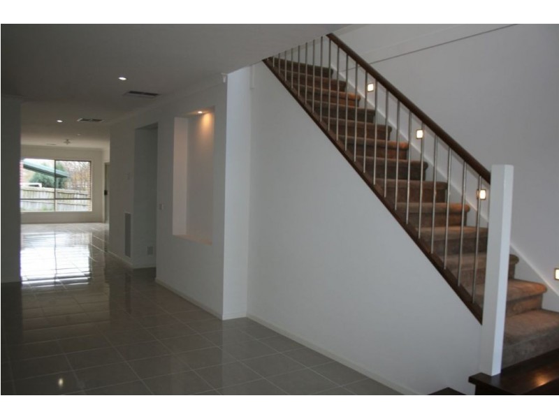 10 Snowgum Court, Narre Warren South VIC 3805