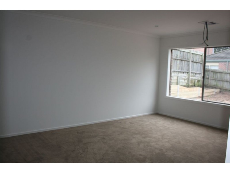 10 Snowgum Court, Narre Warren South VIC 3805