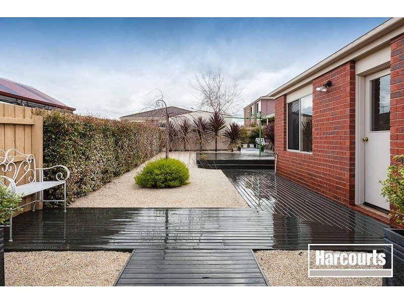 13 Broadland Way, Narre Warren South VIC 3805