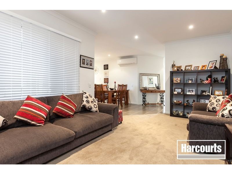 6 Manna Row, Officer VIC 3809