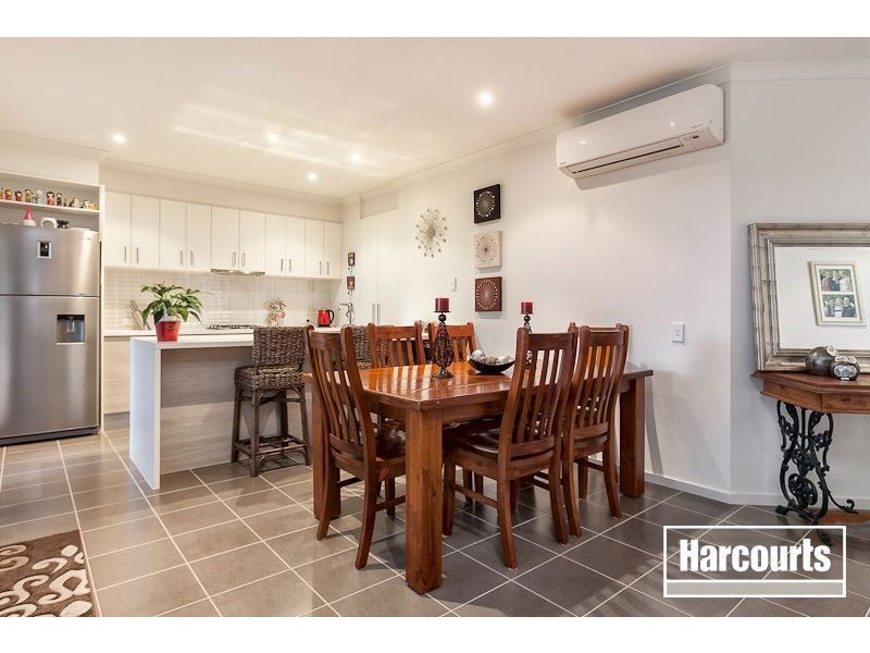 6 Manna Row, Officer VIC 3809