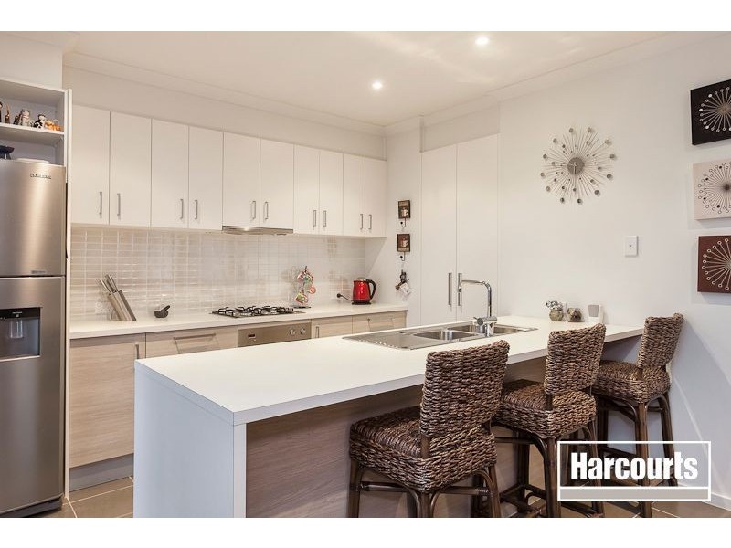 6 Manna Row, Officer VIC 3809