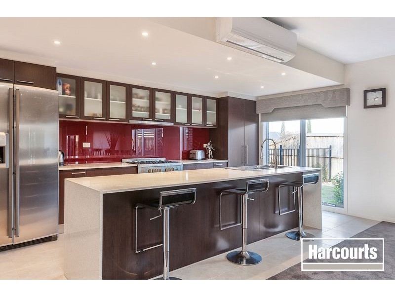 35 Bernly Blvd, Berwick VIC 3806