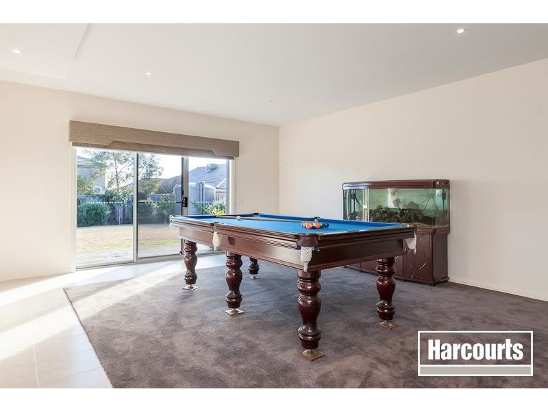 35 Bernly Blvd, Berwick VIC 3806