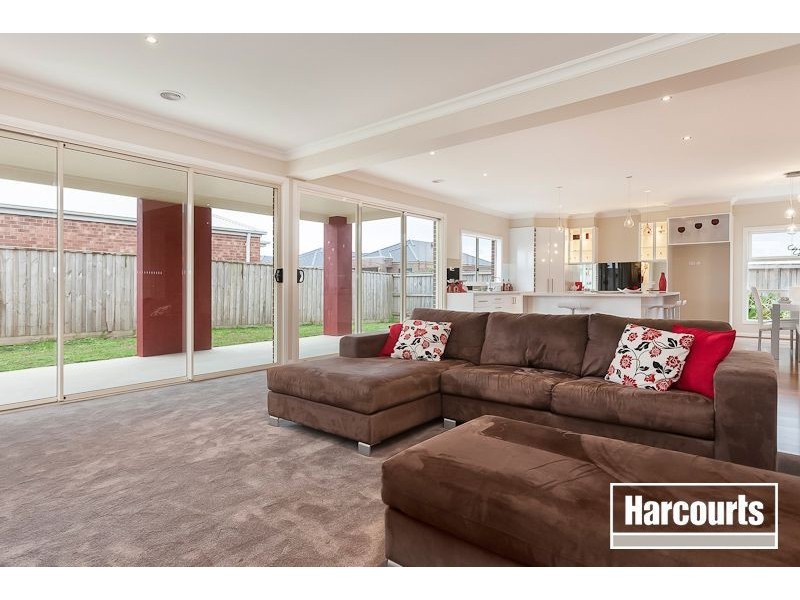 95 Arena Parade, Officer VIC 3809