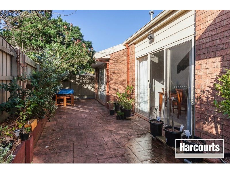 27 William Road, Berwick VIC 3806