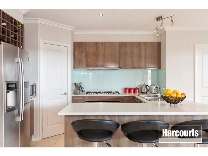 11 Locarno Place, Narre Warren South VIC 3805