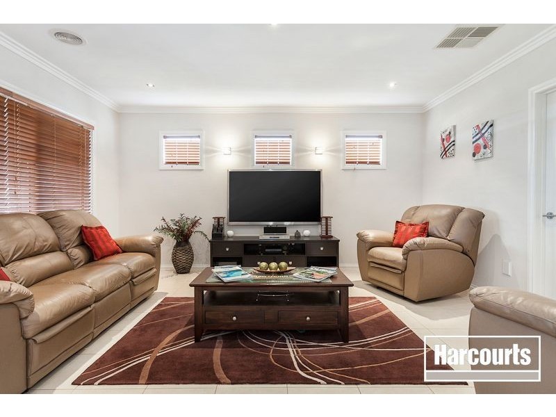 11 Locarno Place, Narre Warren South VIC 3805