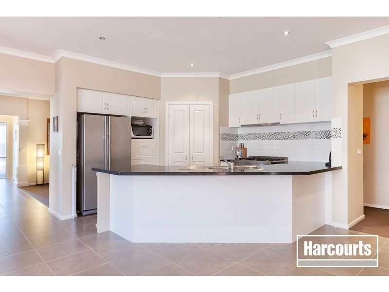 7 Harvest Road, Officer VIC 3809