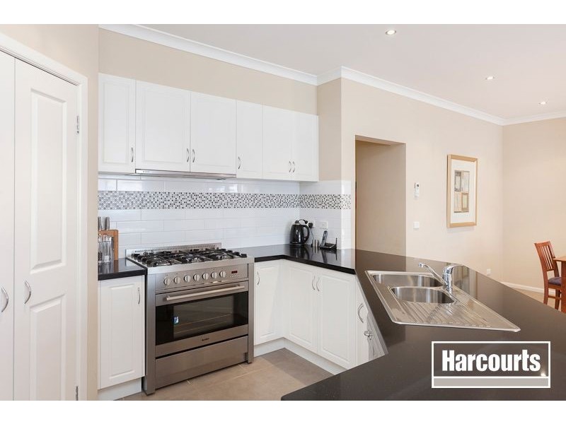 7 Harvest Road, Officer VIC 3809