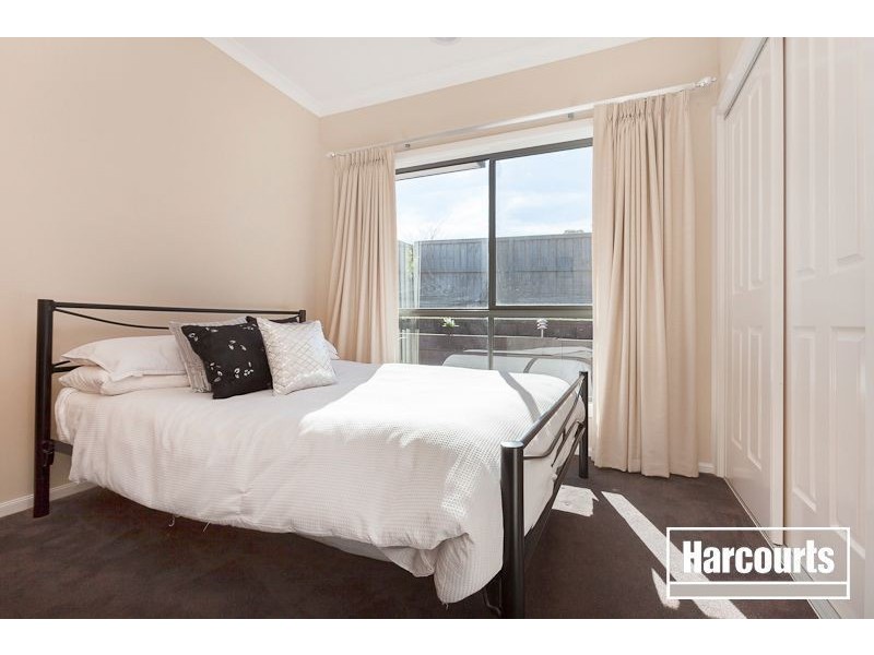 7 Harvest Road, Officer VIC 3809