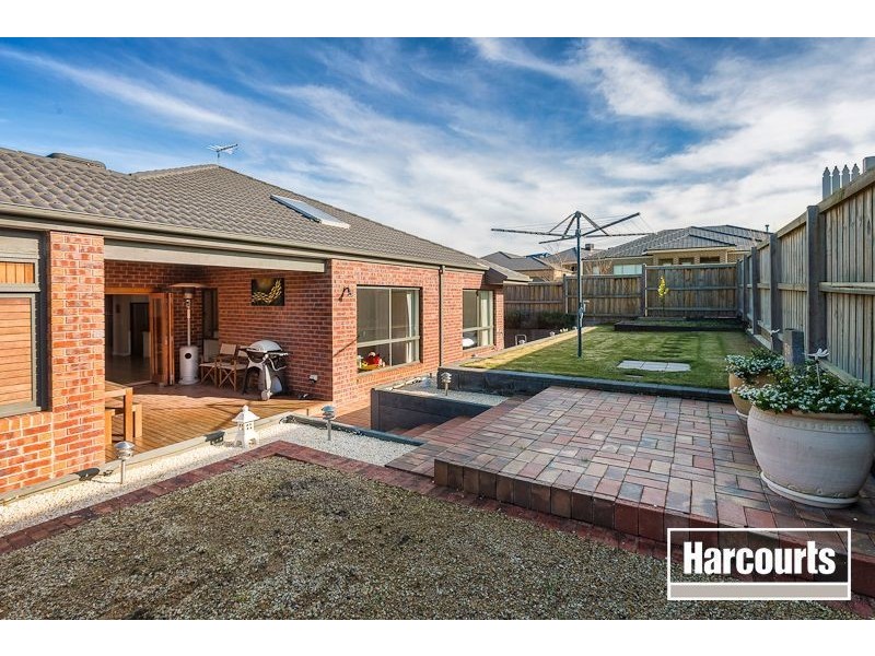 7 Harvest Road, Officer VIC 3809