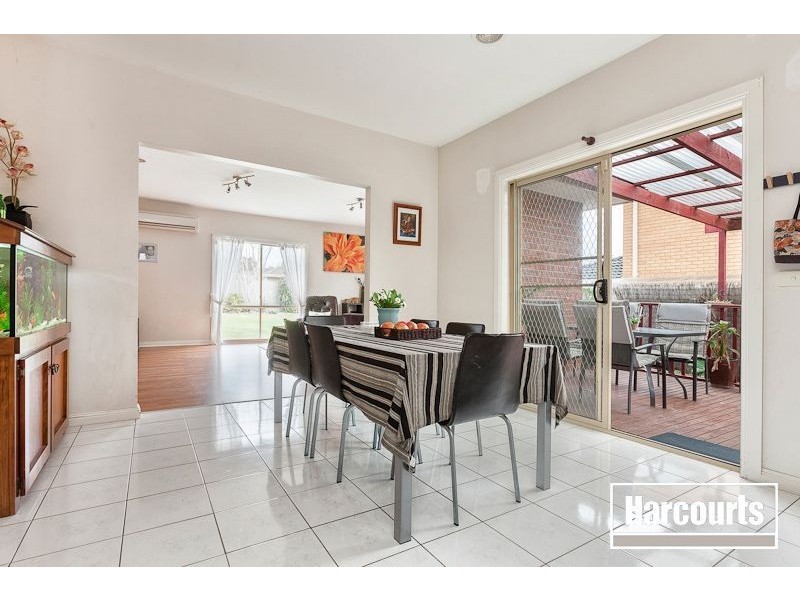 17 Grenfell Rise, Narre Warren South VIC 3805