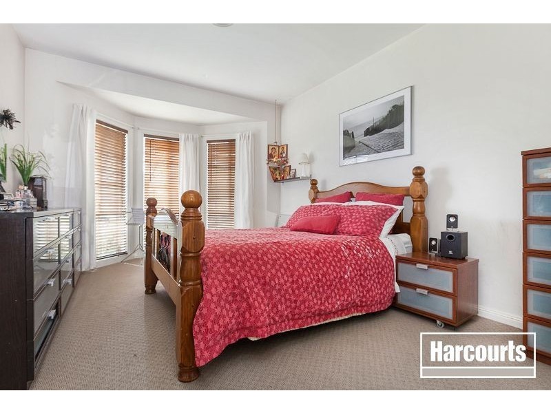 17 Grenfell Rise, Narre Warren South VIC 3805