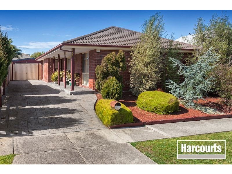 38 Cobblestone Avenue, Narre Warren South VIC 3805