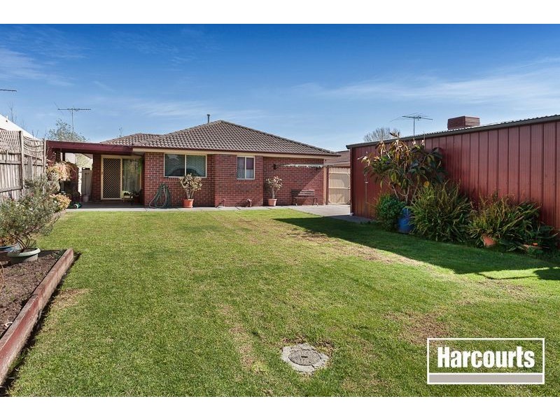 38 Cobblestone Avenue, Narre Warren South VIC 3805
