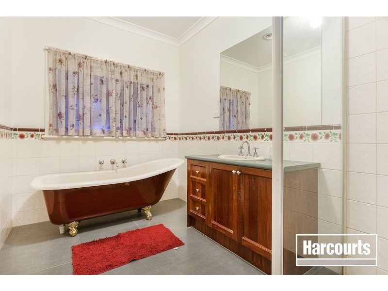 7 Coach House Lane, Beaconsfield VIC 3807
