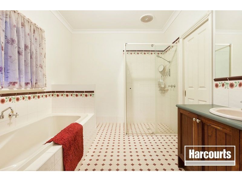 7 Coach House Lane, Beaconsfield VIC 3807