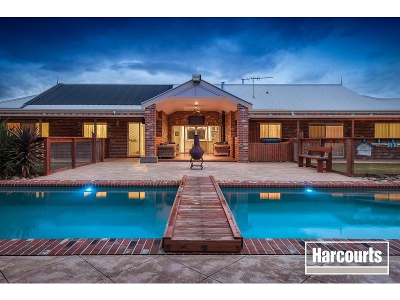 7 Coach House Lane, Beaconsfield VIC 3807