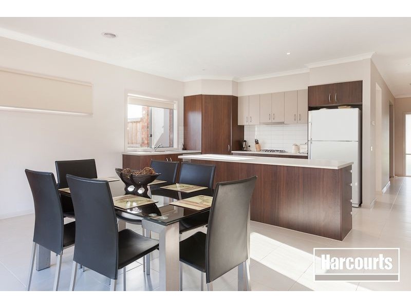 23 Grassland Crescent, Officer VIC 3809