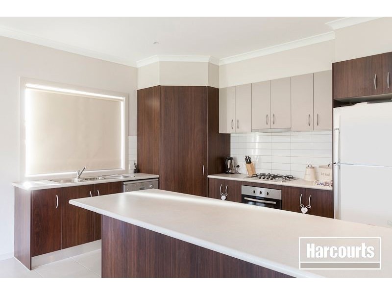 23 Grassland Crescent, Officer VIC 3809