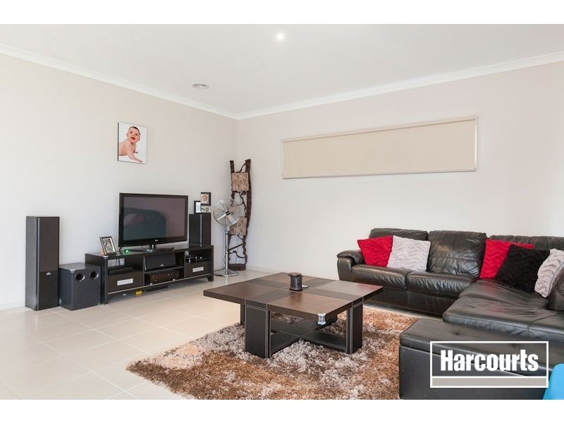 23 Grassland Crescent, Officer VIC 3809