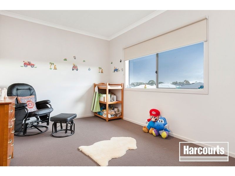 23 Grassland Crescent, Officer VIC 3809