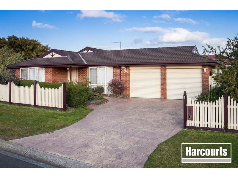 1 Ferncroft Court, Berwick VIC 3806