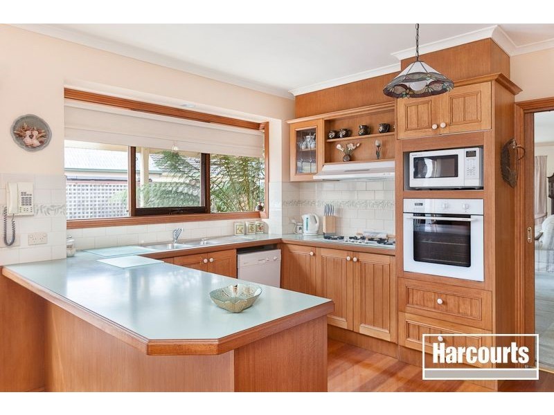 21 Tenandra Court, Berwick VIC 3806