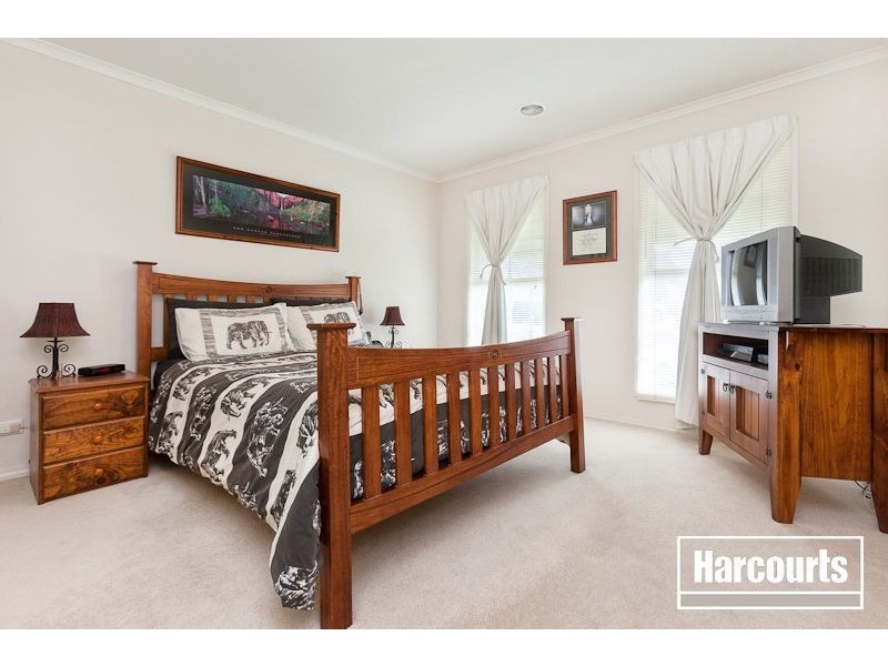 23 Riverglen Road, Berwick VIC 3806