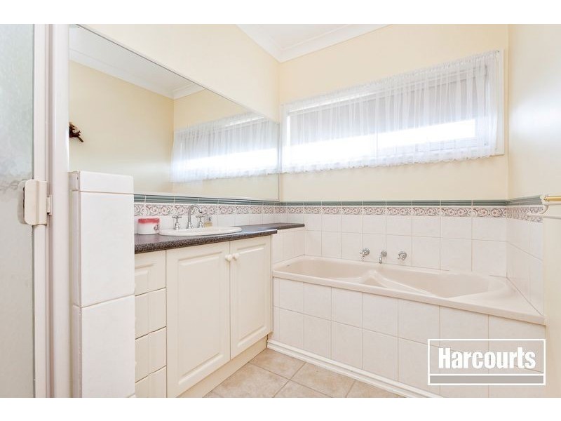 1 Dunmera Crescent, Narre Warren South VIC 3805